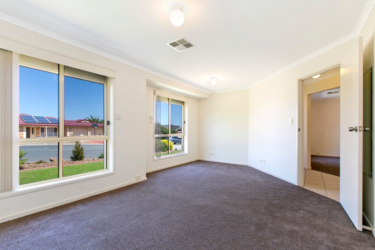 7 Hazelwood Place, Blakeview SA 5114, Blakeview - Thumbnail 2