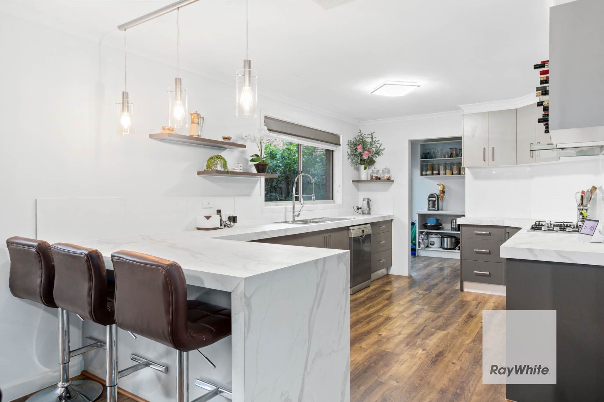 2 Alawa Court, Keilor Downs VIC 3038, Keilor Downs - Thumbnail 2