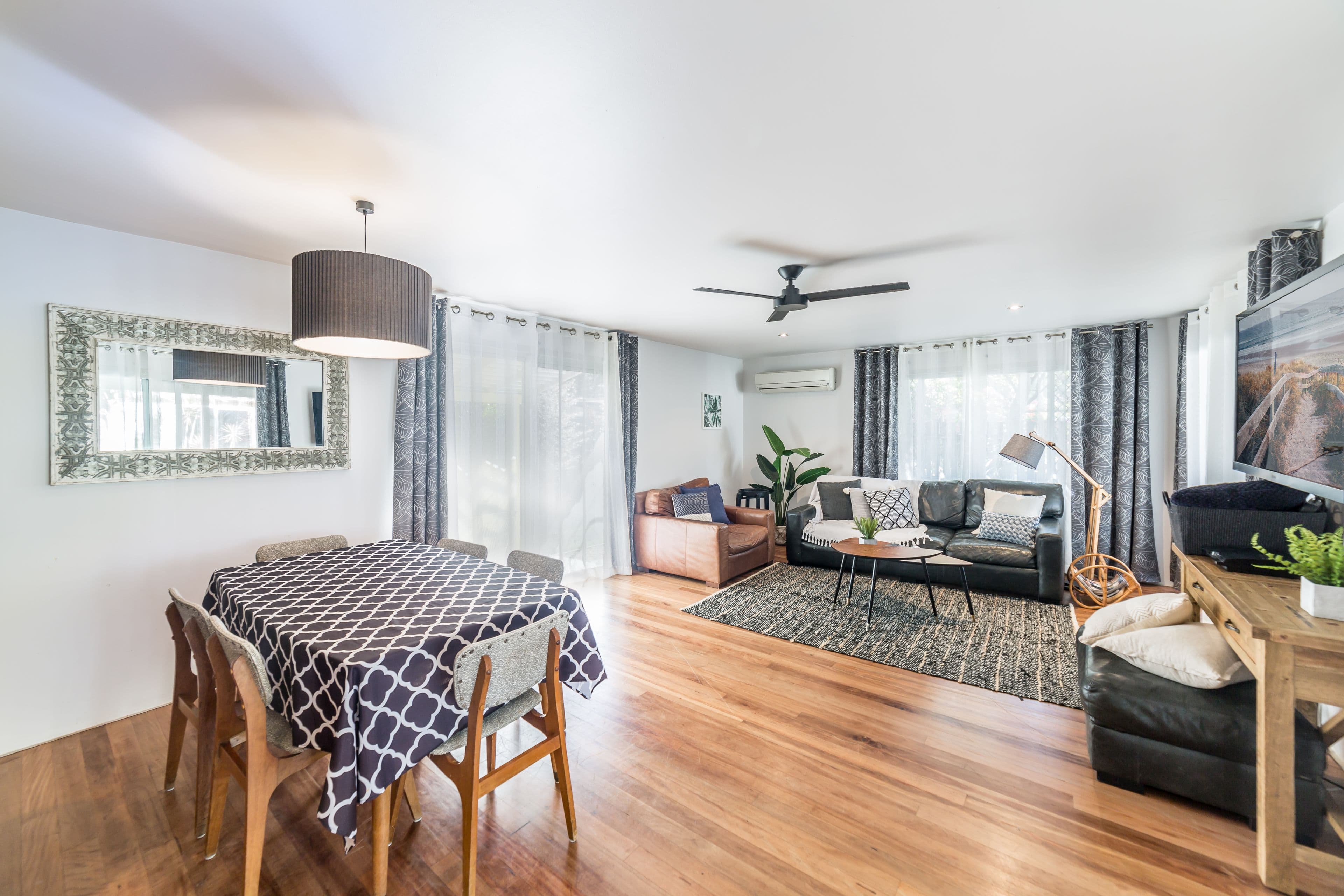 35 Tawarri Crescent, Burleigh Heads QLD 4220, Burleigh Heads - Thumbnail 3