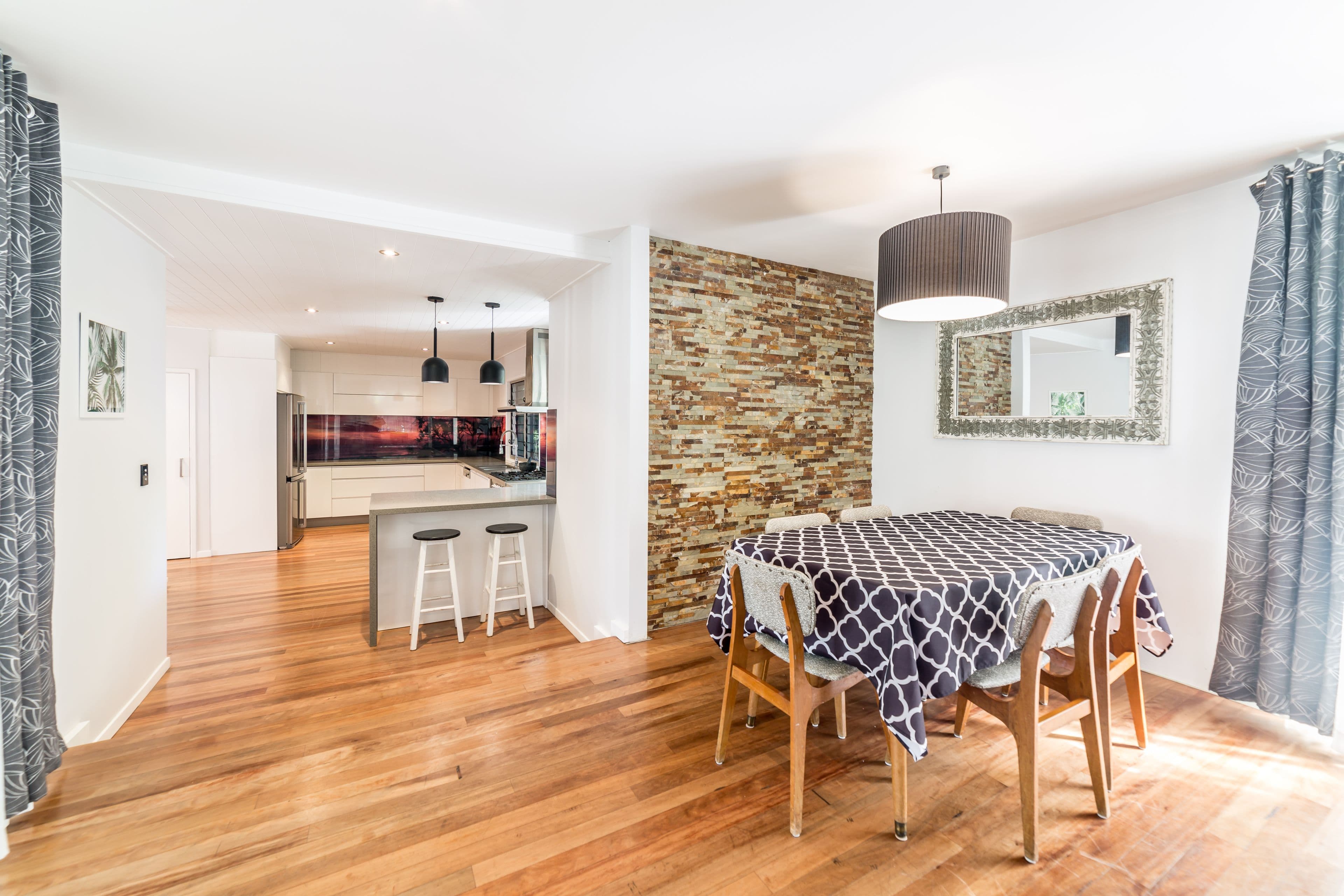 35 Tawarri Crescent, Burleigh Heads QLD 4220, Burleigh Heads - Thumbnail 5