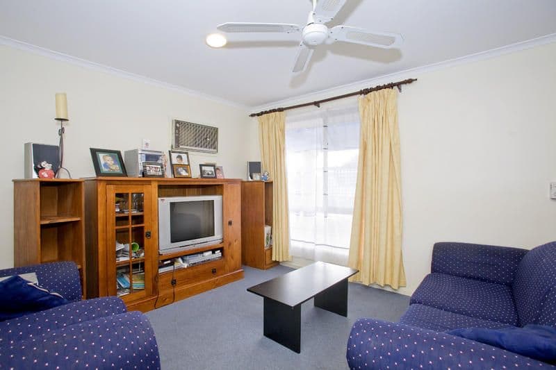 6 Cudgee Court, CORIO VIC 3214, Corio - Thumbnail 2