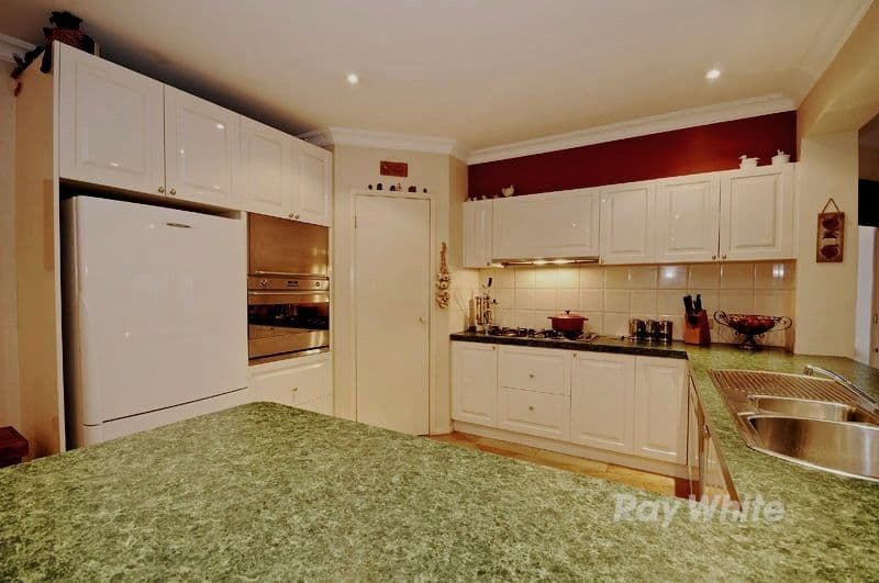 44 Barmah Drive, WANTIRNA VIC 3152, Wantirna - Thumbnail 6