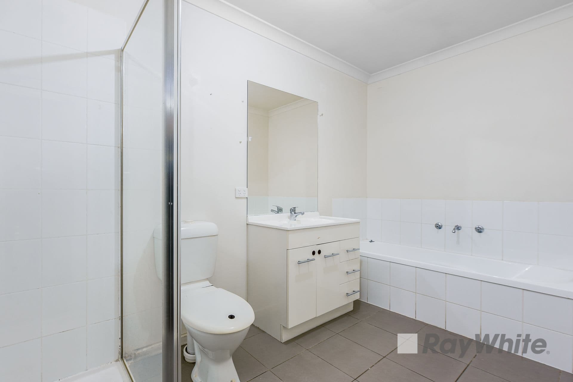90 Rebecca Street, Doveton VIC 3177, Doveton - Thumbnail 5