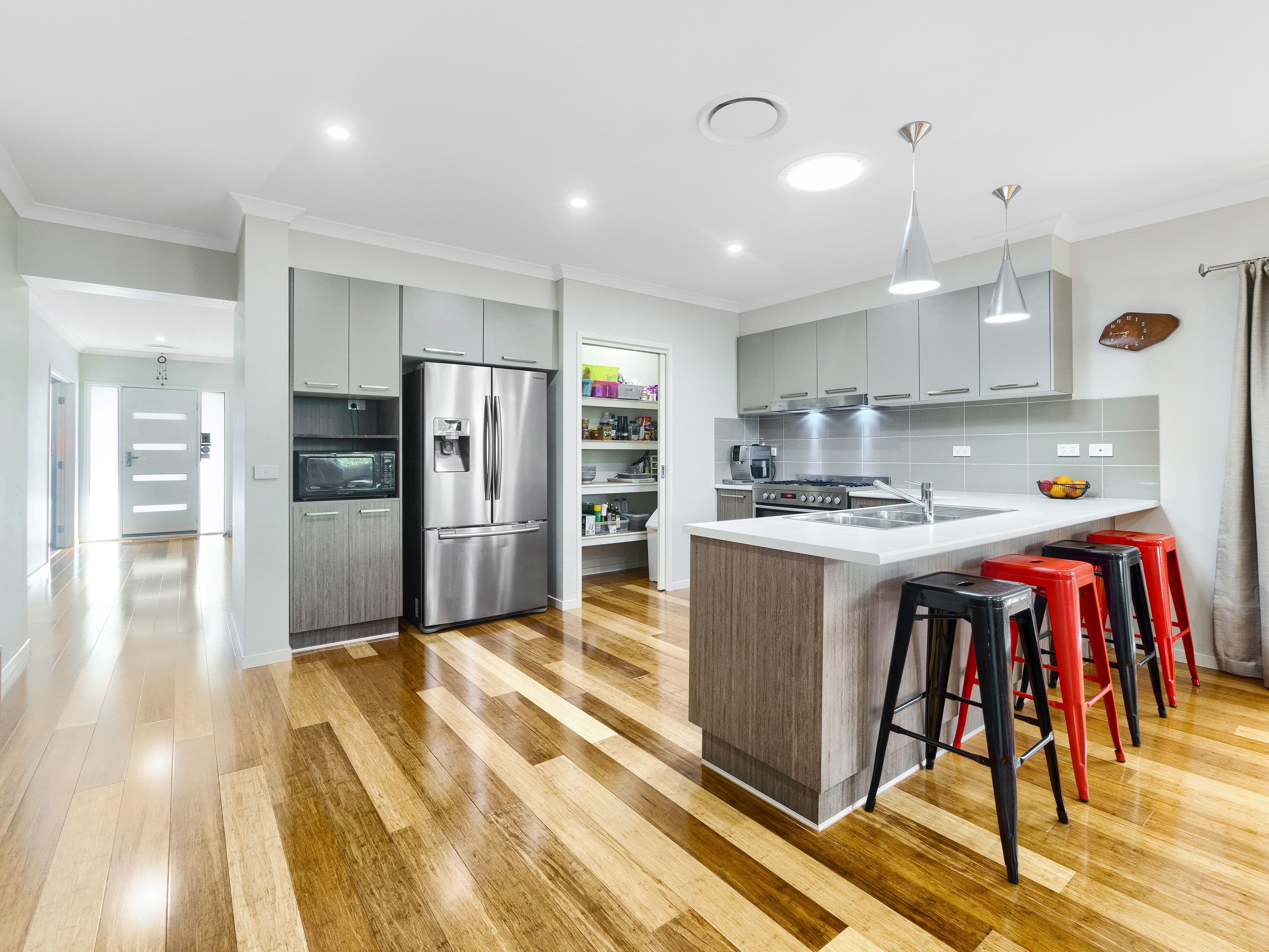 8 Howden Street, Cranbourne East VIC 3977, Cranbourne East - Thumbnail 5