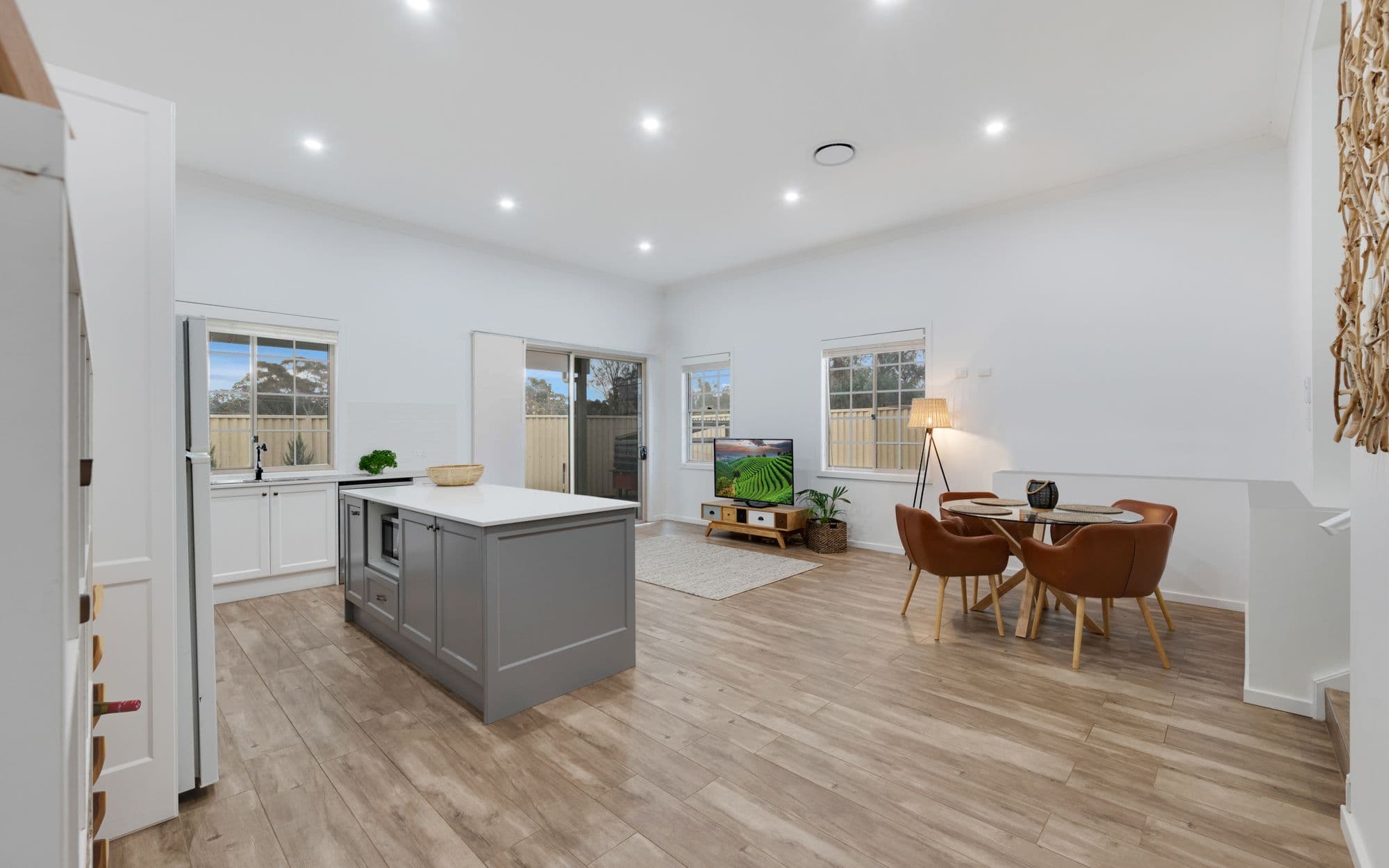 8 Dunmore Court, Cranbourne - Thumbnail 4