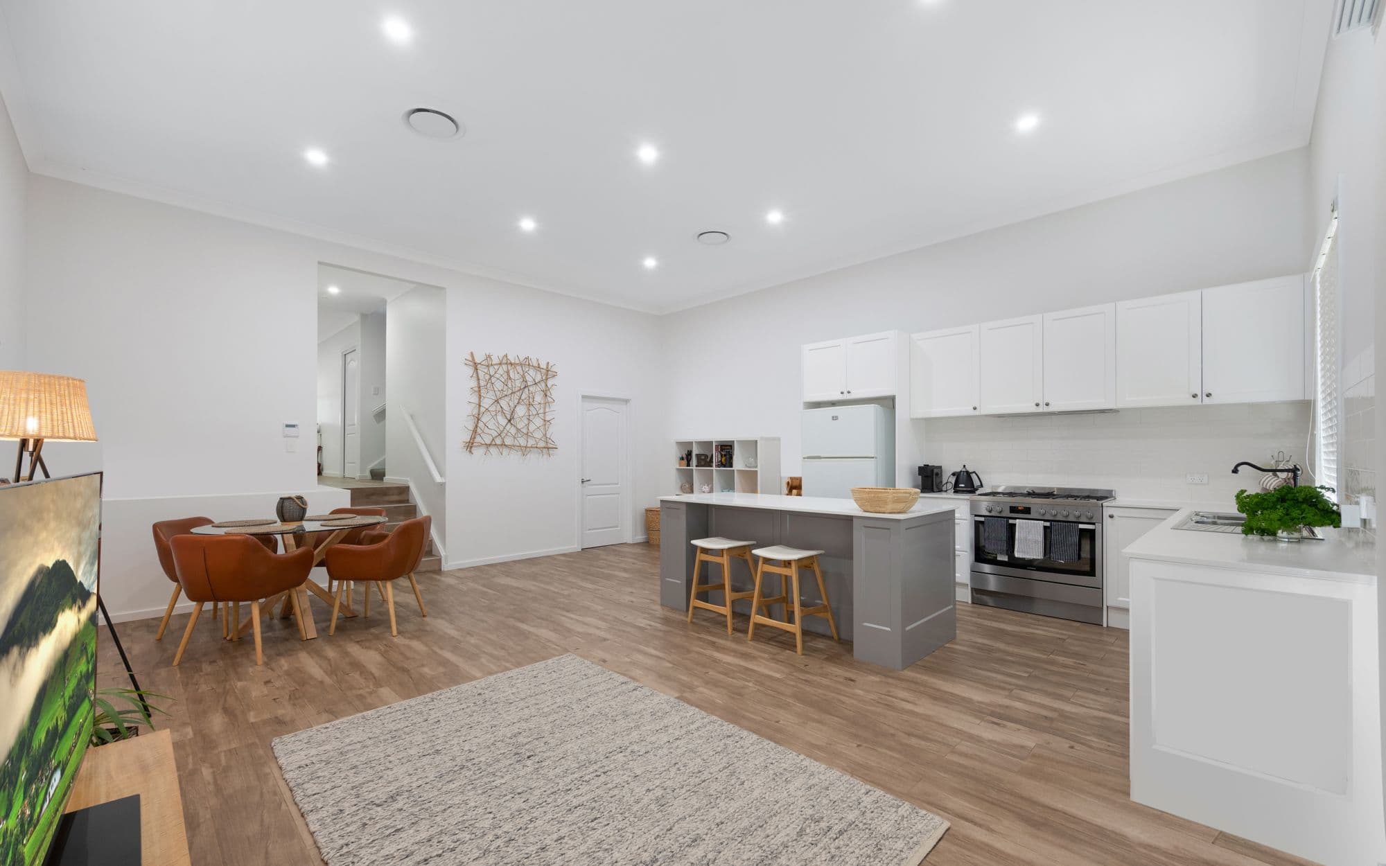8 Dunmore Court, Cranbourne - Thumbnail 5