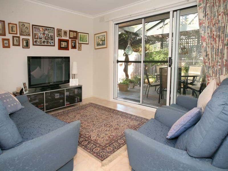 2 Ruth Court, GLEN WAVERLEY VIC 3150, Glen Waverley - Thumbnail 3