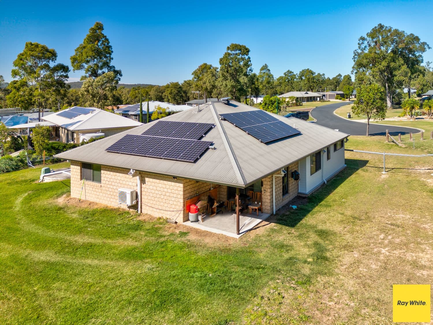 22 Eucalyptus Place, Regency Downs QLD 4341, Regency Downs - Thumbnail 3