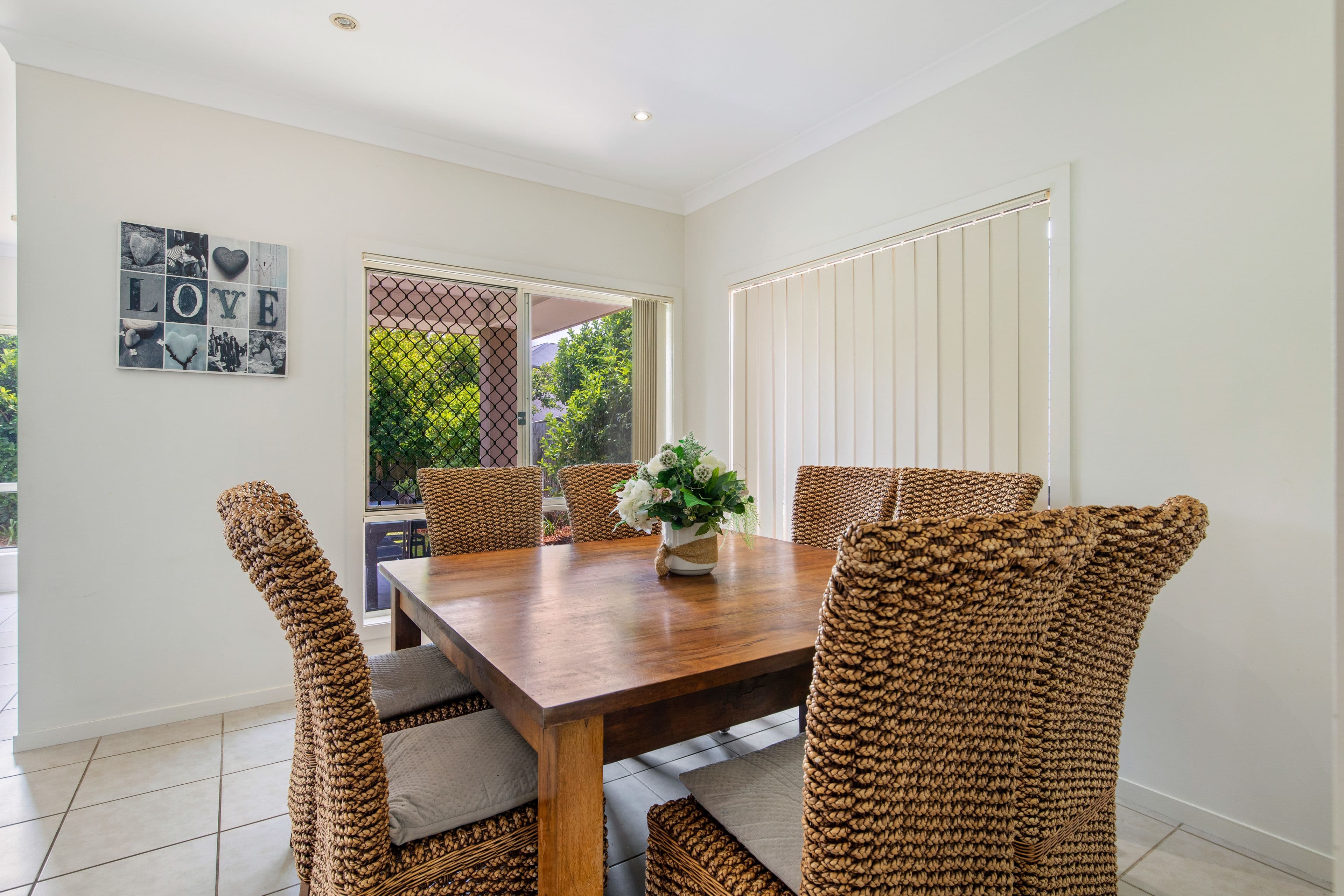 6 Pebbly Creek Crescent, Little Mountain QLD 4551, Little Mountain - Thumbnail 5