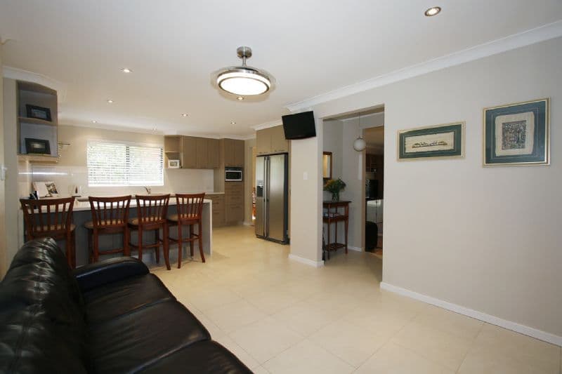 1 Winchester Way, LEEMING WA 6149, Leeming - Thumbnail 7