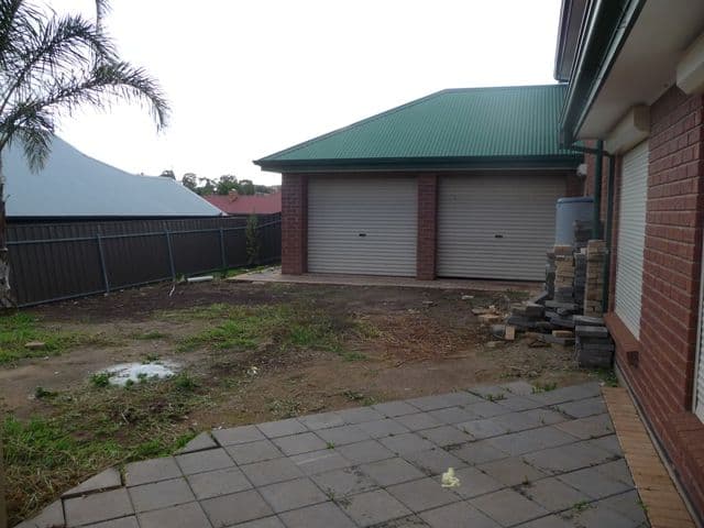 29 Brydon Close, MORNINGTON, Mornington - Thumbnail 4