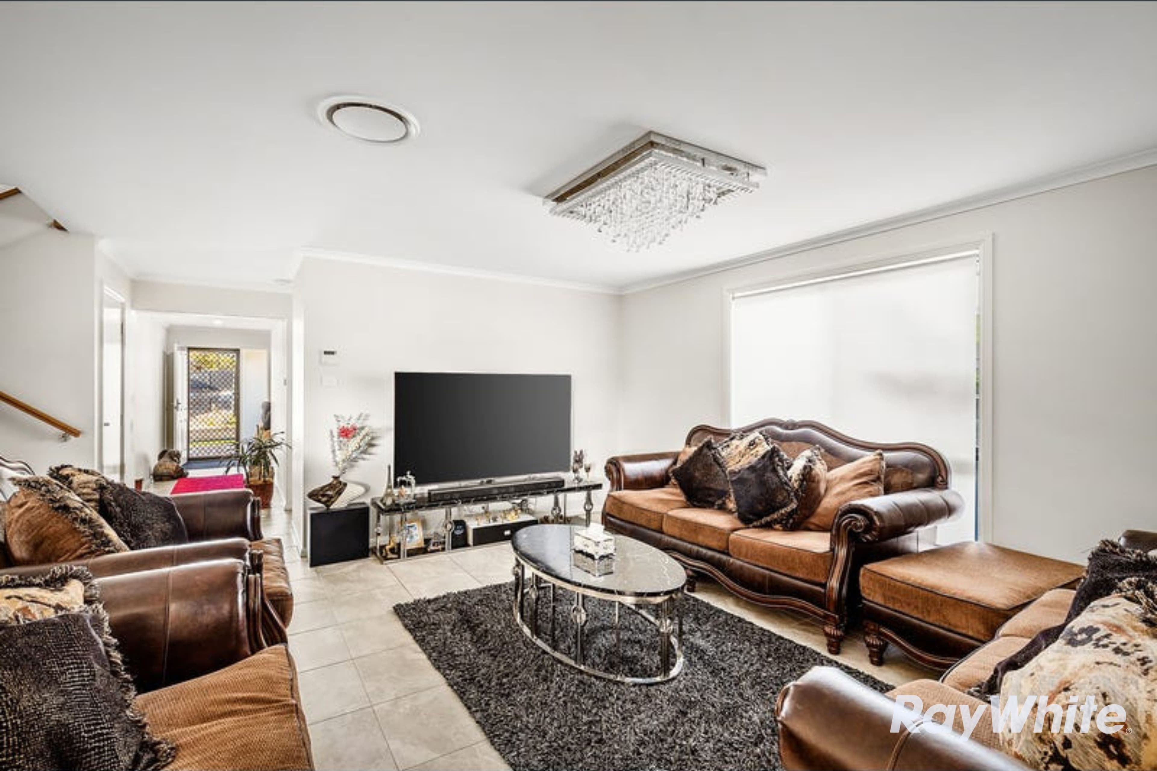 181 Riemore Circuit, Tamborine QLD 4270, Tamborine - Thumbnail 2