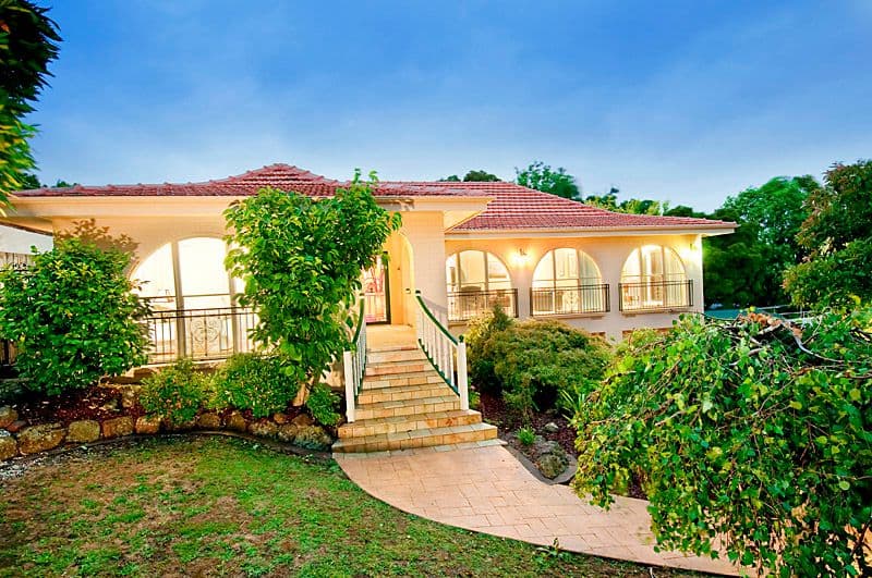 1 Gwingana Crescent, GLEN WAVERLEY VIC 3150, Glen Waverley - Image 1