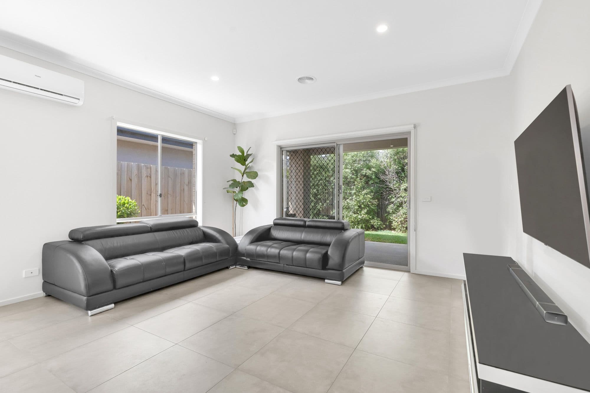 13 Canopy Way, Werribee VIC 3030, Werribee - Thumbnail 8