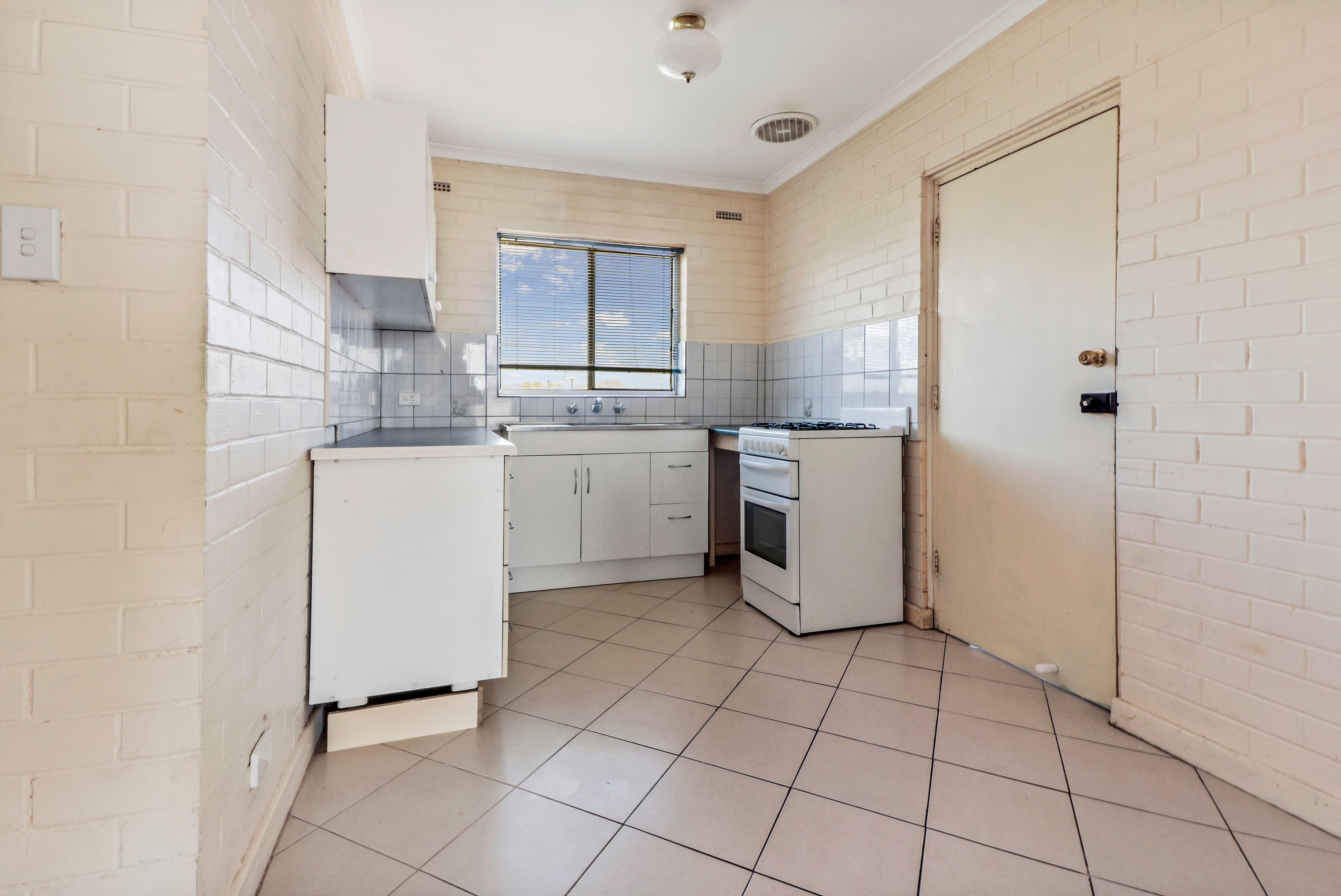18 Fosters Road, Hillcrest SA 5086, Hillcrest - Thumbnail 3