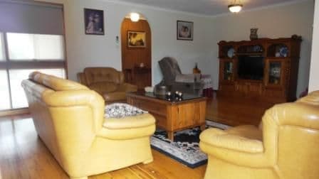 110 Greygums Road, CRANEBROOK NSW 2749, Cranebrook - Thumbnail 2