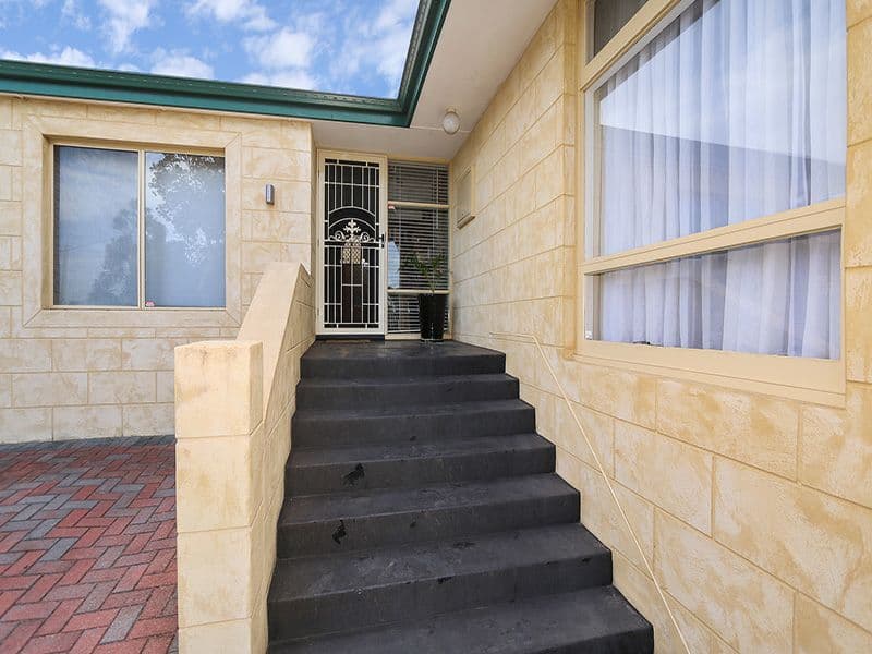 27 Appian Way, HAMERSLEY WA 6022, Hamersley - Thumbnail 2