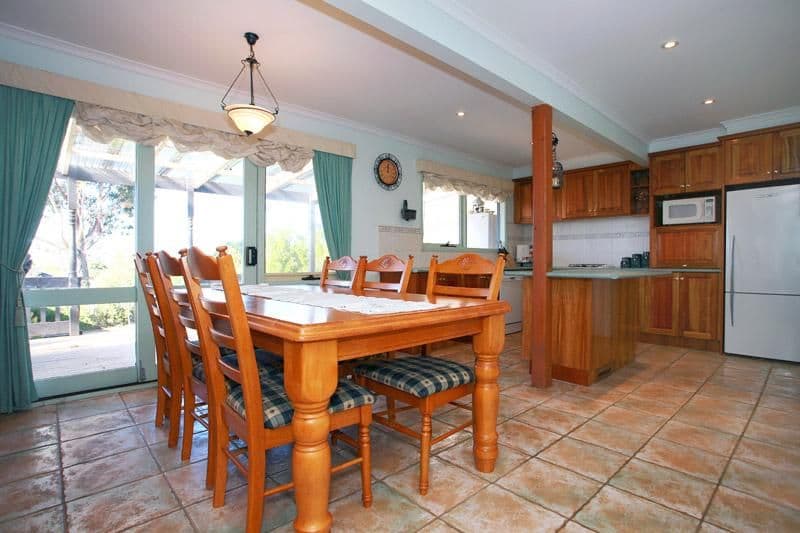 50 Parkvalley Drive, CHIRNSIDE PARK VIC 3116, Chirnside Park - Thumbnail 4