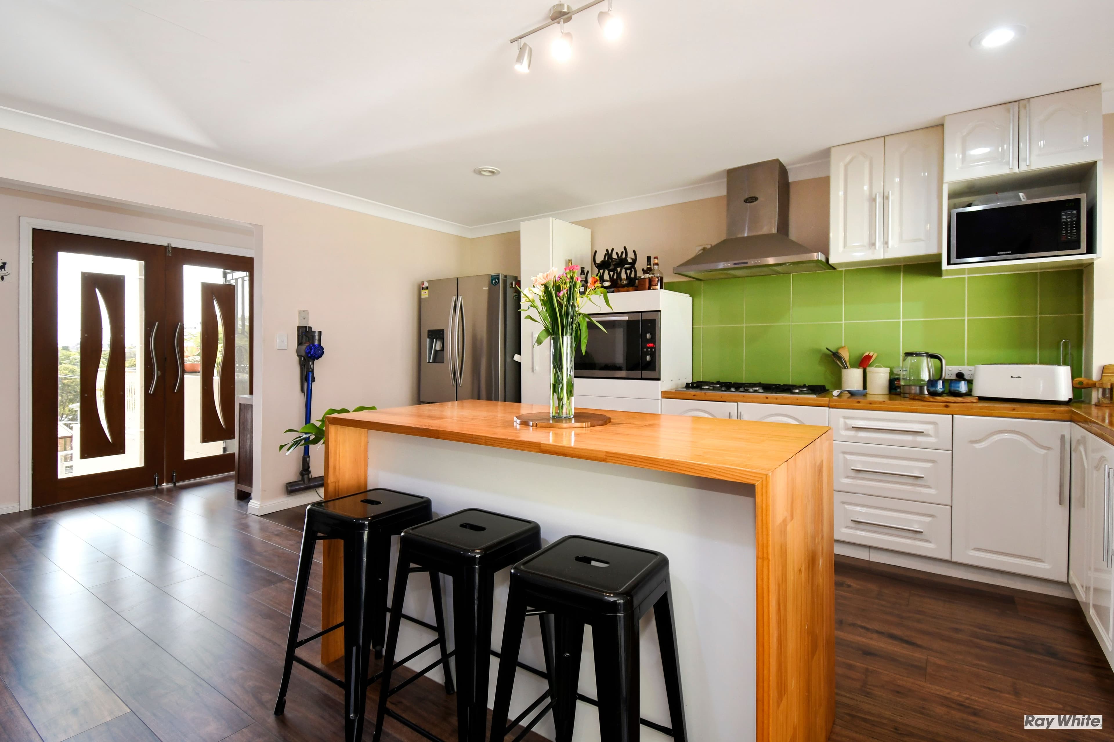10 O'Malley Street, Bundamba QLD 4304, Bundamba - Thumbnail 5