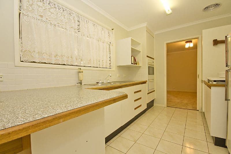 79 Captain Cook Parade, DECEPTION BAY QLD 4508, Deception Bay - Thumbnail 2