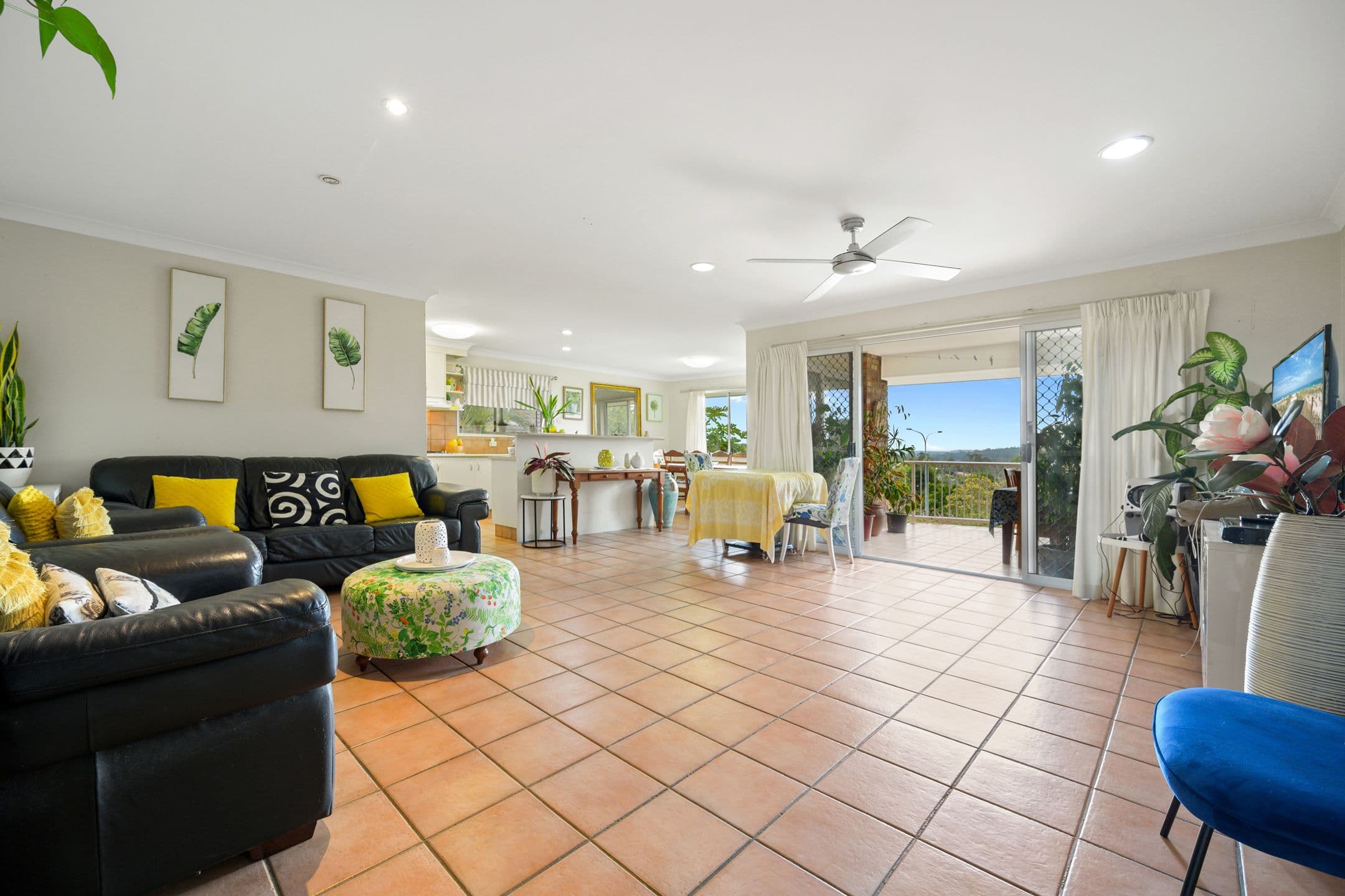27 Capricorn Drive, Pacific Pines QLD 4211, Pacific Pines - Thumbnail 5