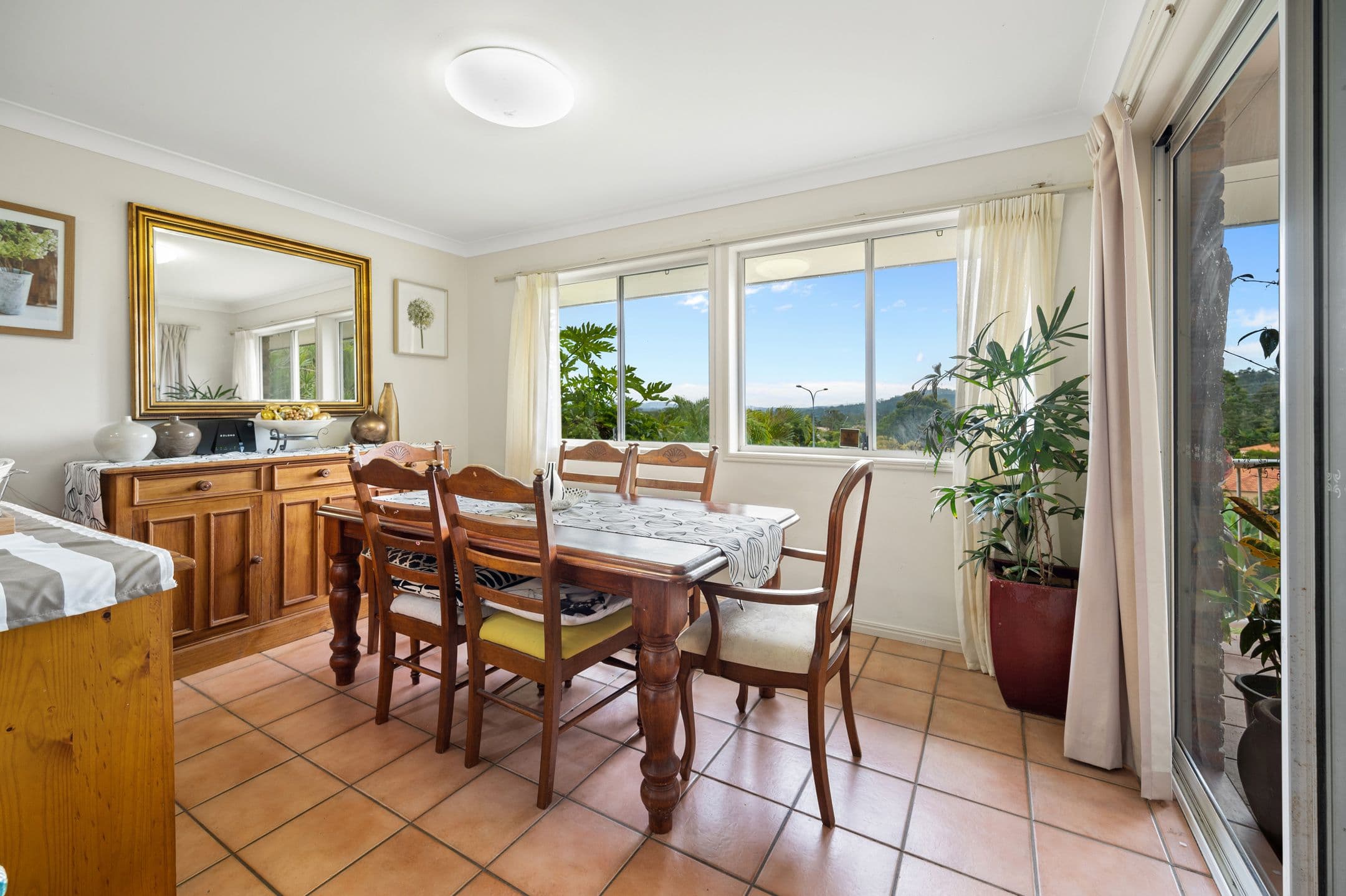 27 Capricorn Drive, Pacific Pines QLD 4211, Pacific Pines - Thumbnail 6