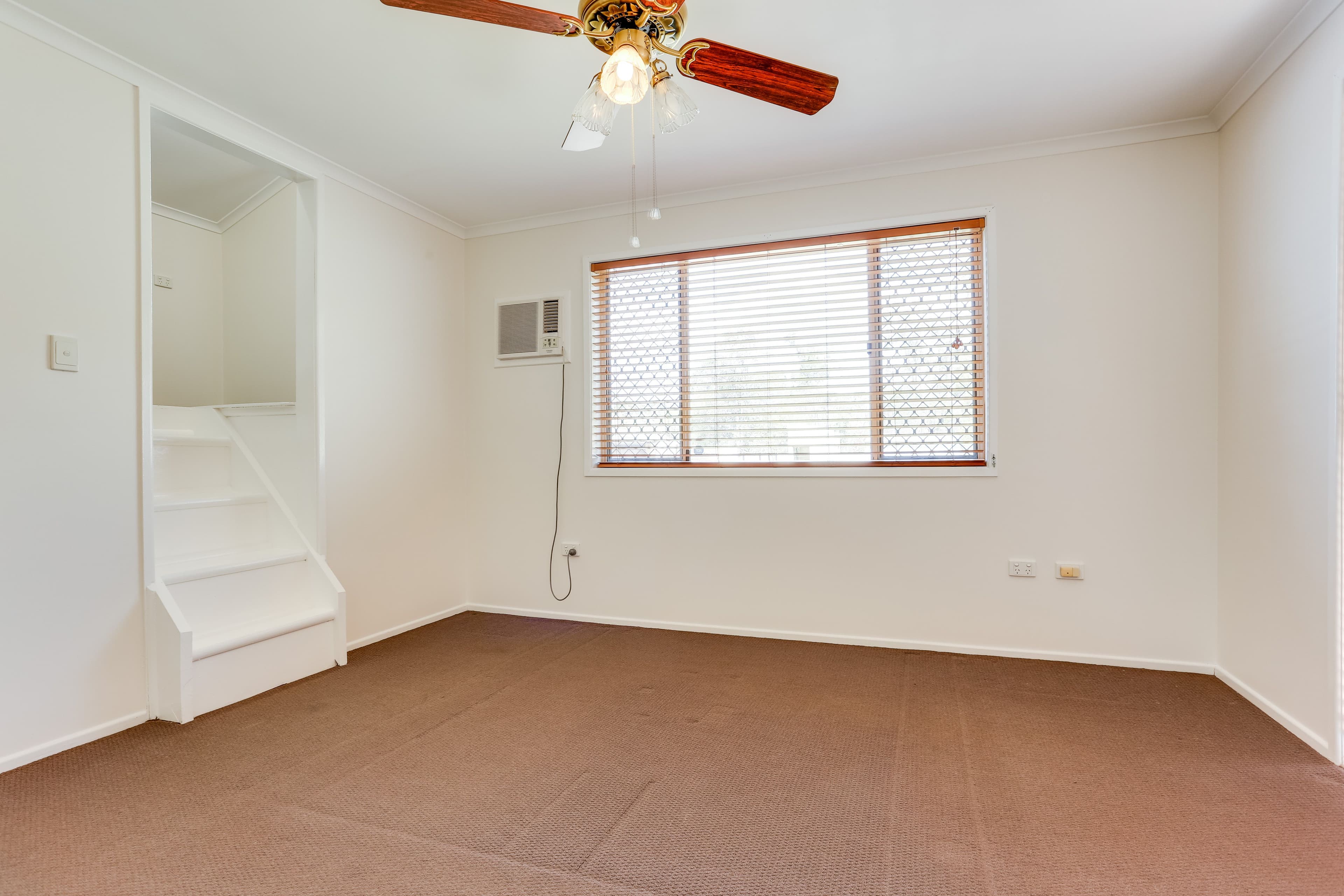 16 Hunt Court, Collingwood Park QLD 4301, Collingwood Park - Thumbnail 7