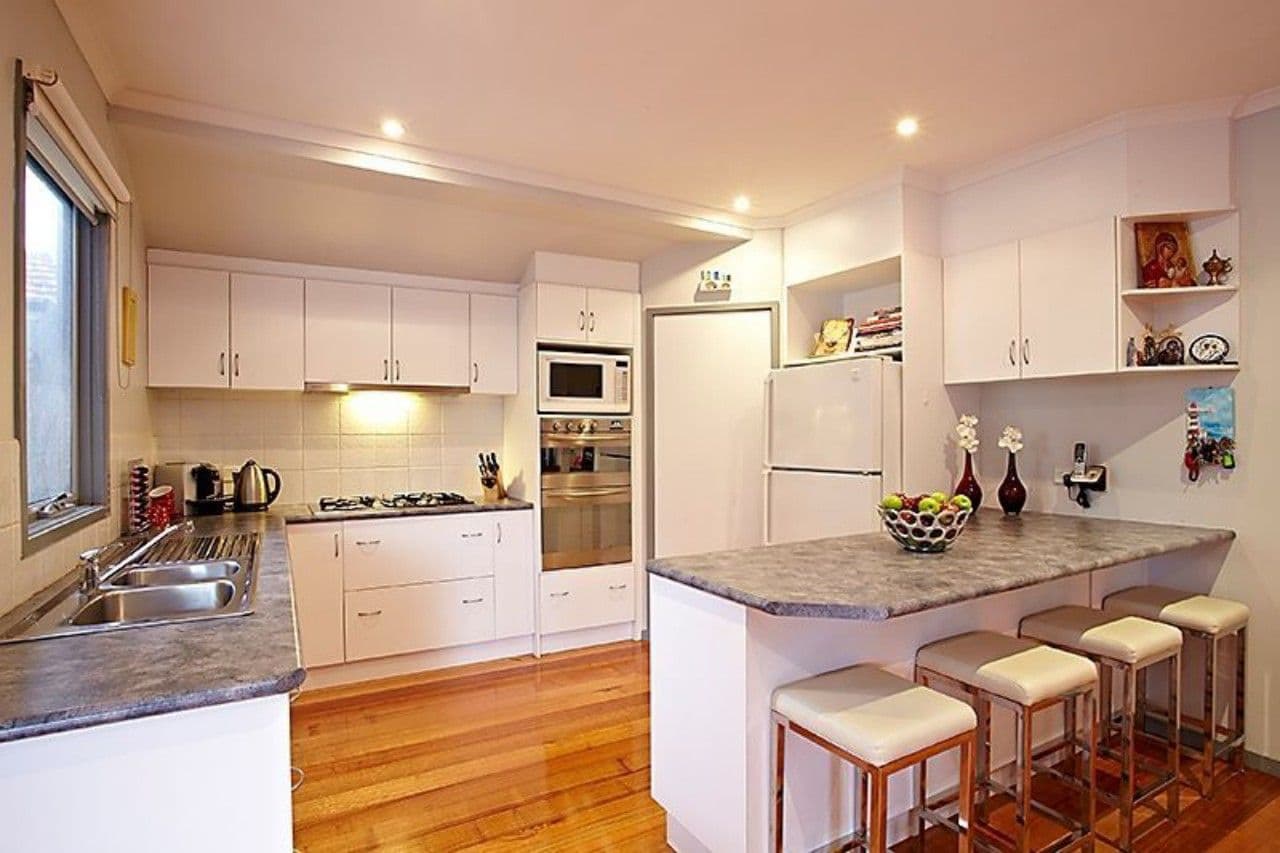 10 Renver Road, Clayton VIC 3168, Clayton - Thumbnail 3