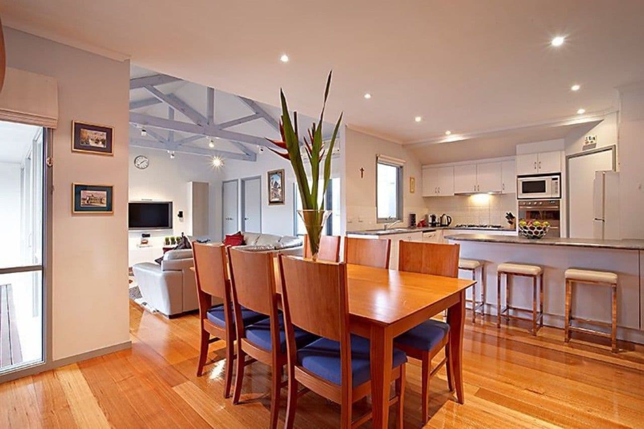 10 Renver Road, Clayton VIC 3168, Clayton - Thumbnail 5