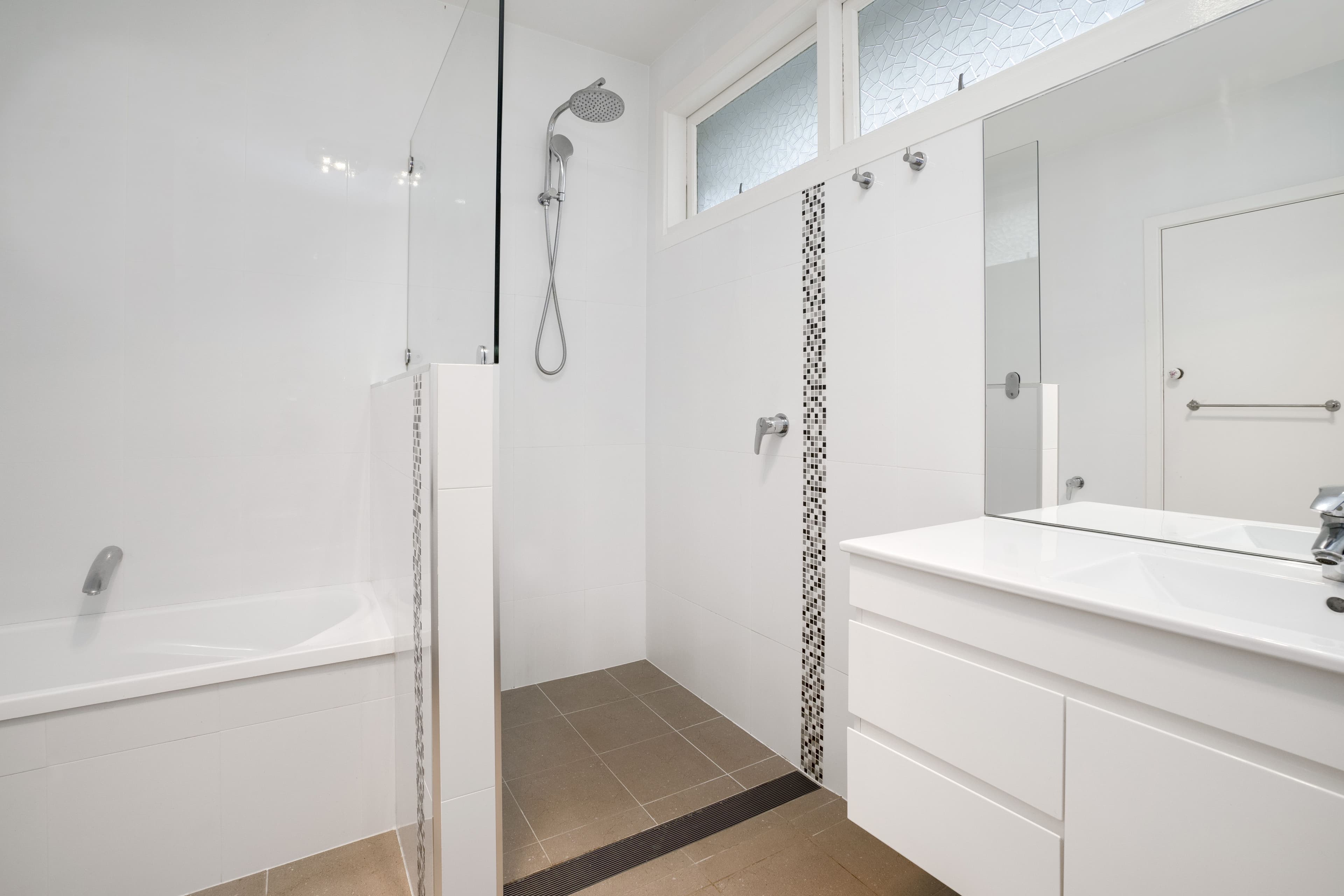 66 Ocean View Parade, Charlestown NSW 2290, Charlestown - Thumbnail 8
