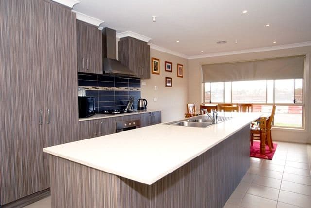 1 Harmony Drive, TARNEIT VIC 3029, Tarneit - Thumbnail 2