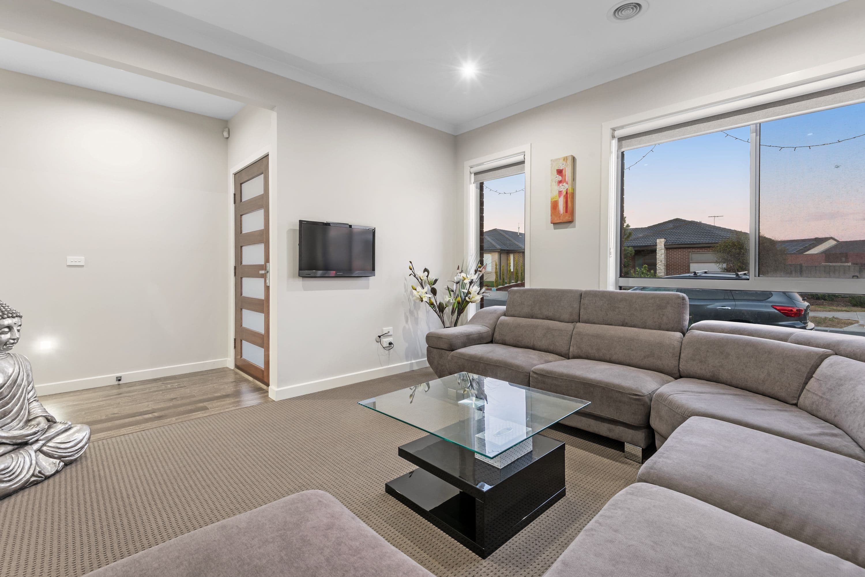 81 Wattletree Street, Craigieburn VIC 3064, Craigieburn - Thumbnail 2