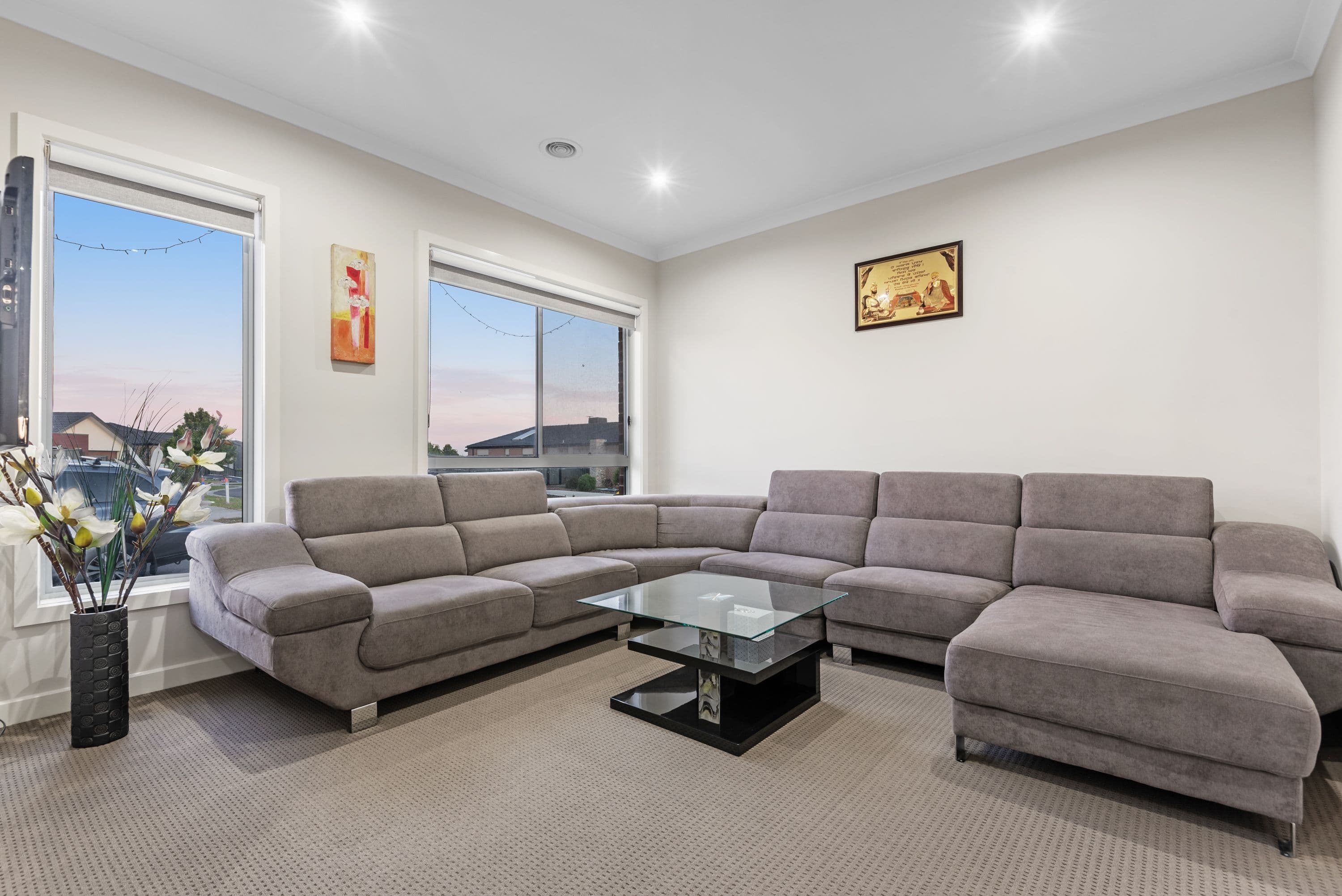 81 Wattletree Street, Craigieburn VIC 3064, Craigieburn - Thumbnail 3
