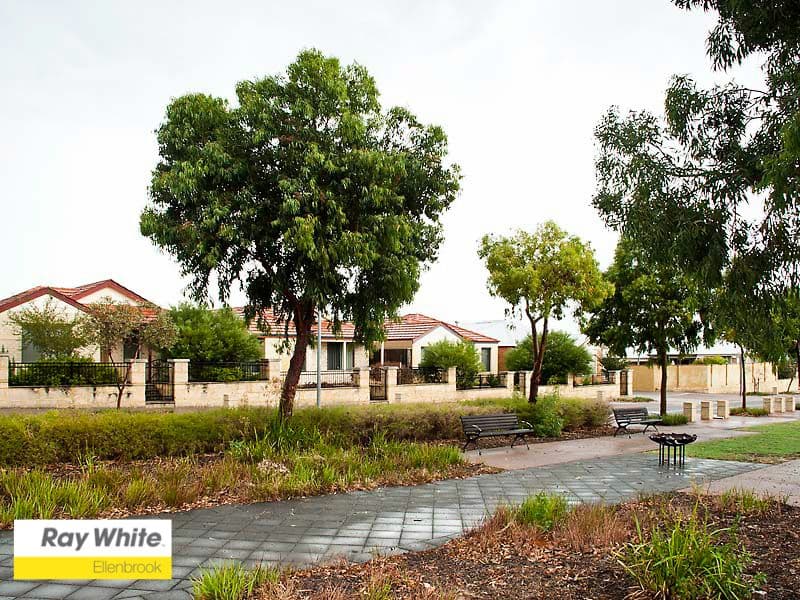 5 Bundaleer Avenue, Ellenbrook WA 6069, Ellenbrook - Thumbnail 4