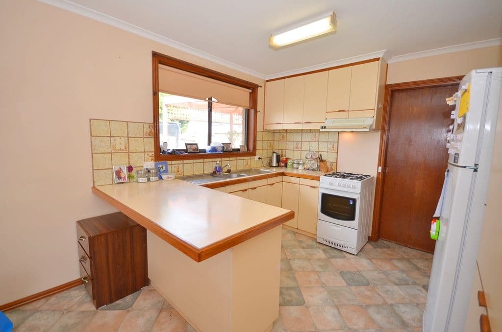12 Lawrence Street, SEBASTOPOL VIC 3356, Sebastopol - Thumbnail 4