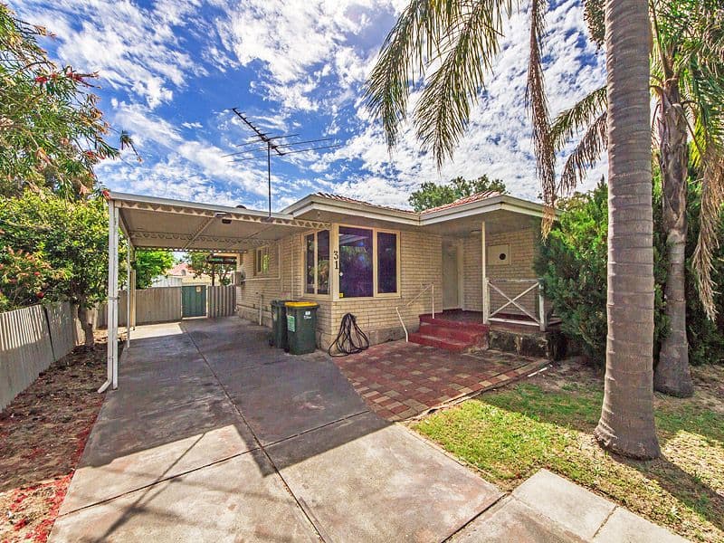 31 Nankivell Way, KOONDOOLA WA 6064, Koondoola - Thumbnail 2