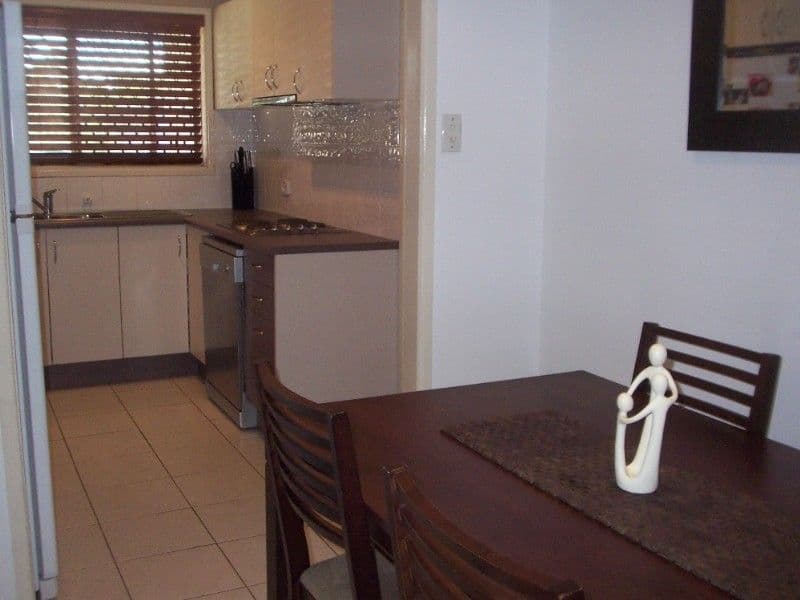 61 Liverpool Street, EIGHT MILE PLAINS QLD 4113, Eight Mile Plains - Thumbnail 4