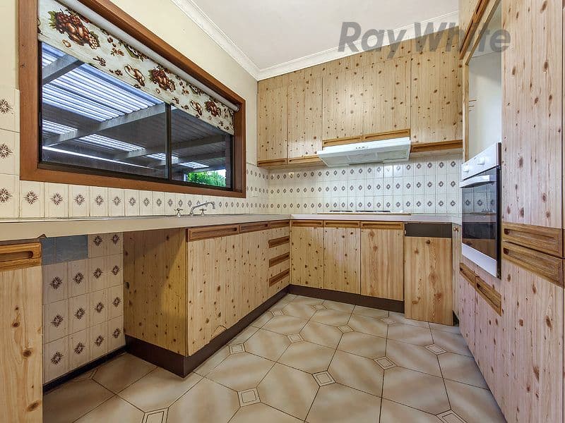 12 Clover Avenue, St Albans VIC 3021, St Albans - Thumbnail 4