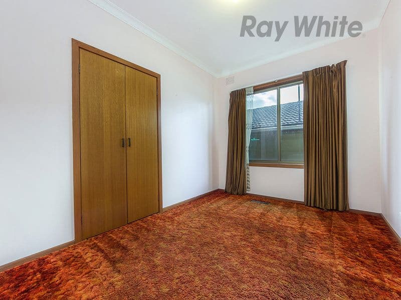 12 Clover Avenue, St Albans VIC 3021, St Albans - Thumbnail 6