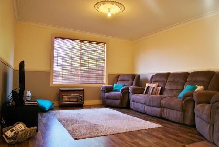 14 Yass Street, YOUNG NSW 2594, Young - Thumbnail 2