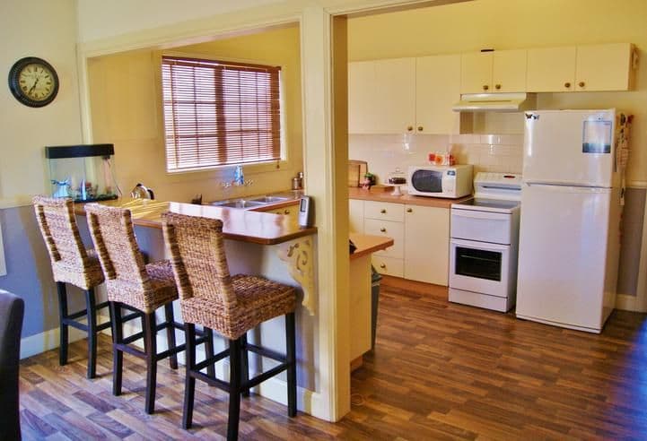 14 Yass Street, YOUNG NSW 2594, Young - Thumbnail 4