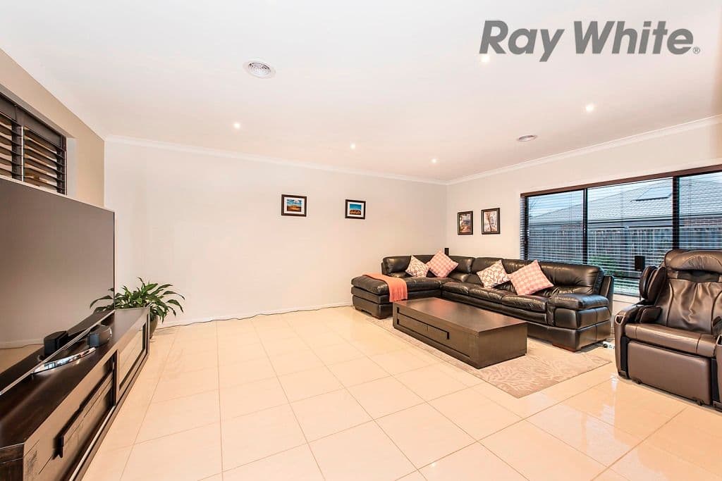 77 Lincoln Heath Boulevard, Point Cook VIC 3030, Point Cook - Thumbnail 7
