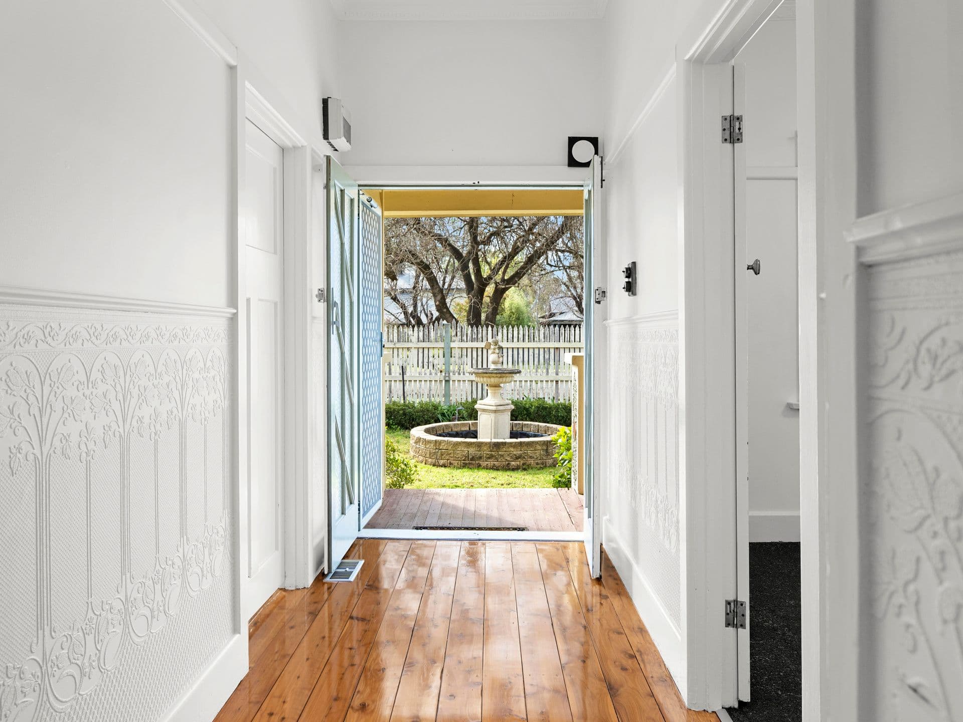 10 Arundel Street, Benalla VIC 3672, Benalla - Thumbnail 5