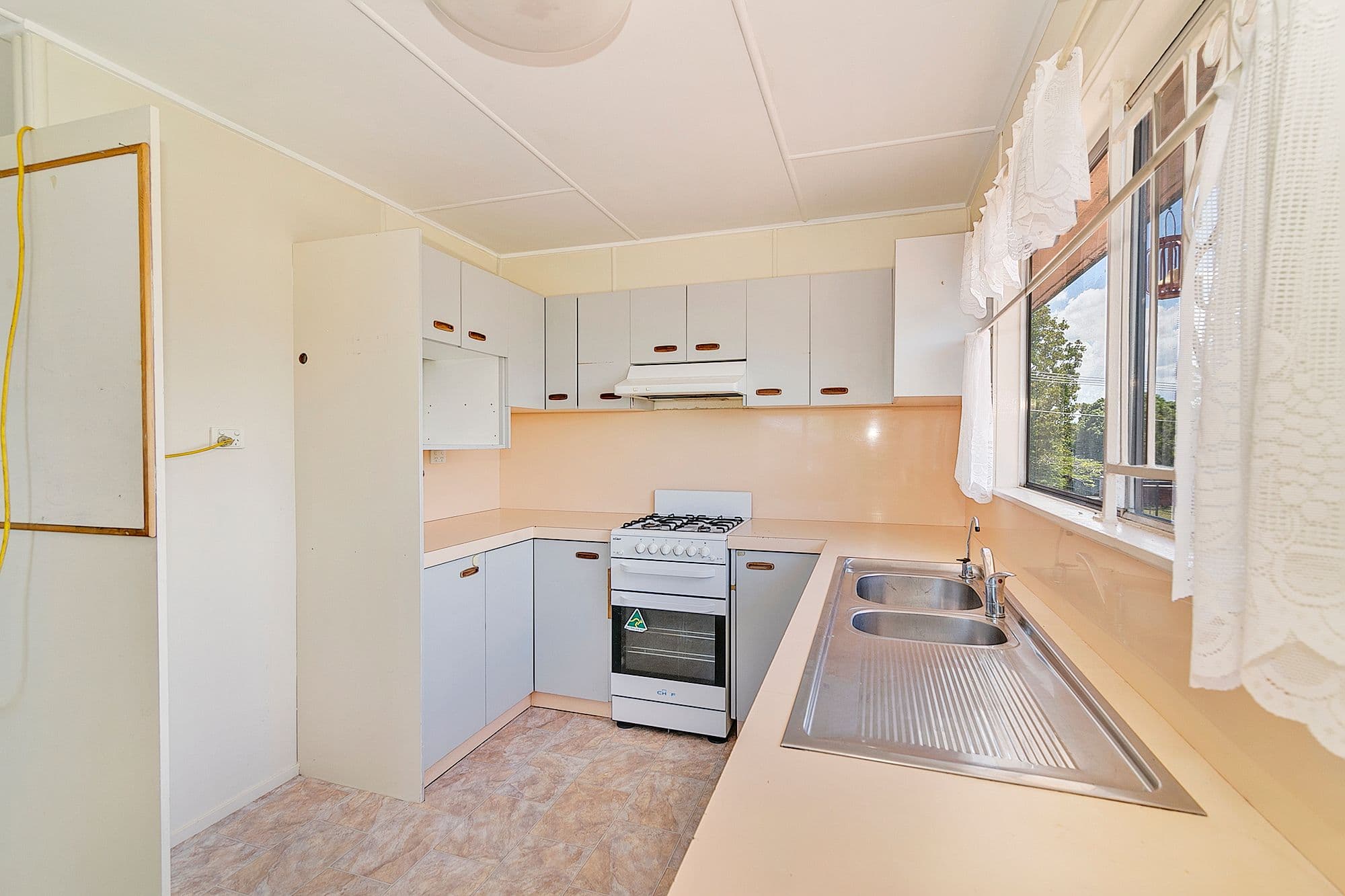 38 Golden Street, Logan Central QLD 4114, Logan Central - Thumbnail 5