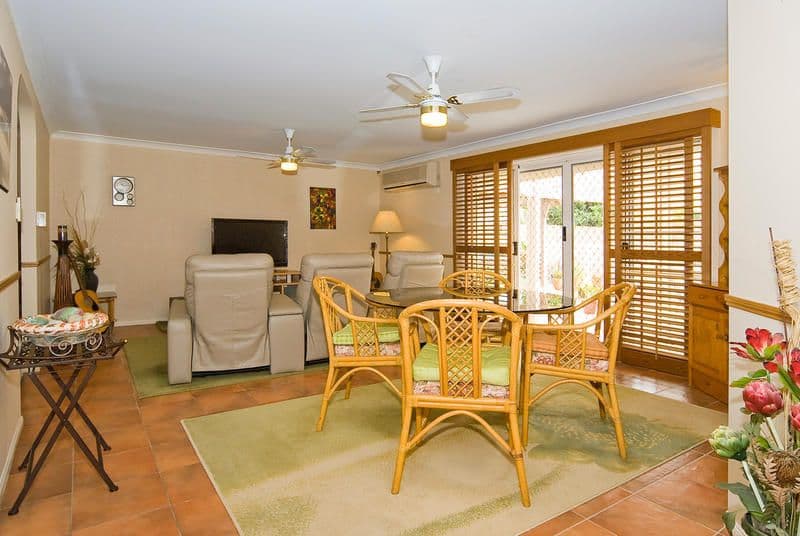 13 Parklands Street, CALAMVALE QLD 4116, Calamvale - Thumbnail 8