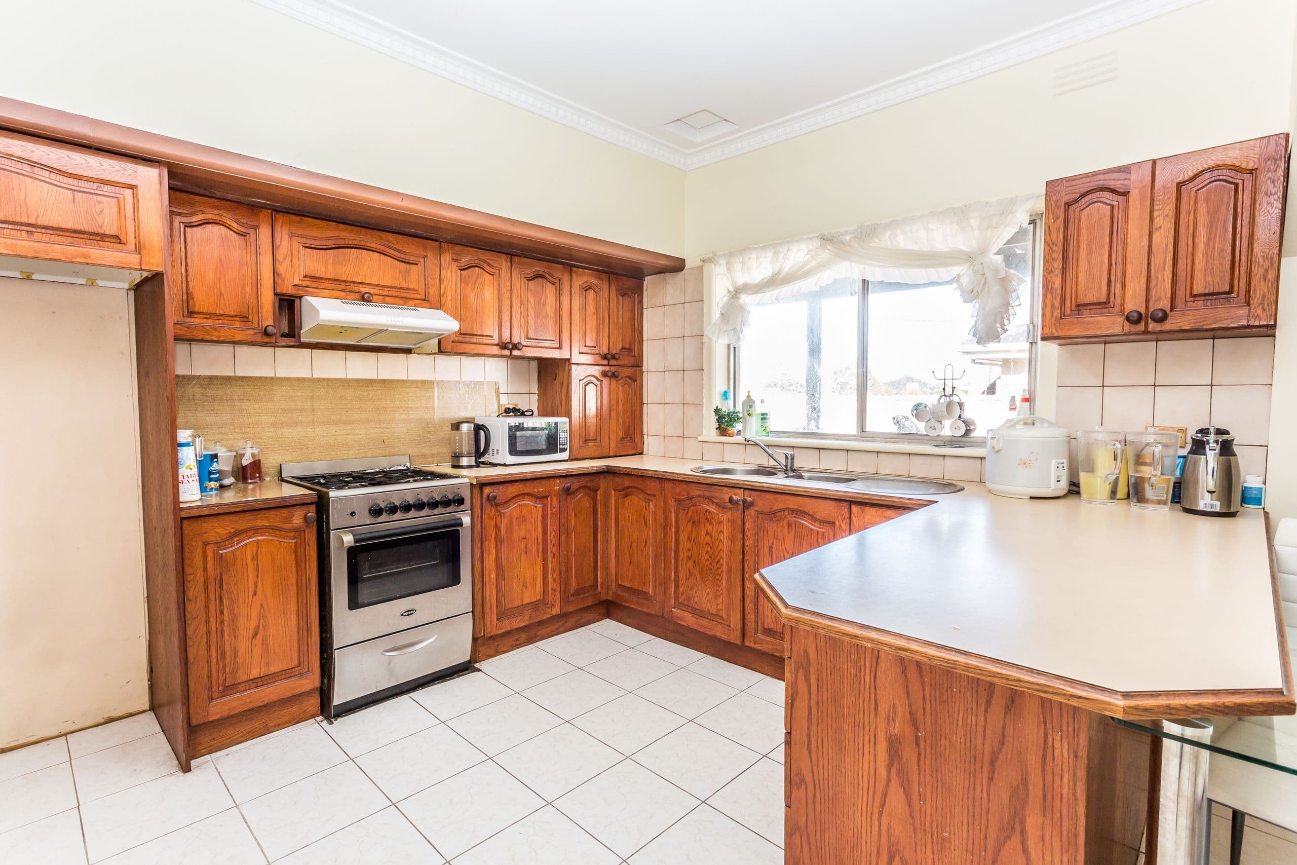 11 Craigielea Avenue, St Albans VIC 3021, St Albans - Thumbnail 5