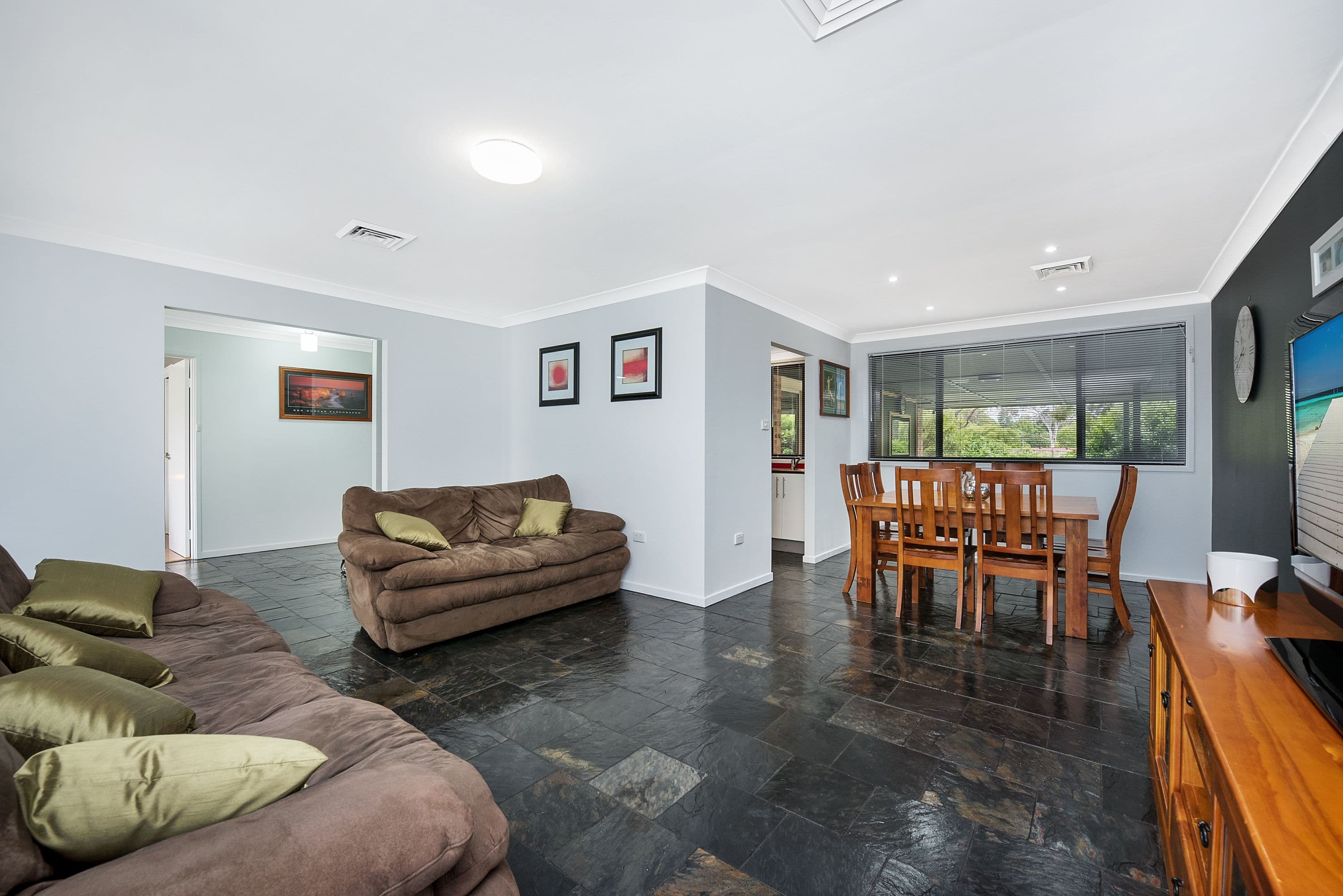 103 Lancia Drive, Ingleburn - Thumbnail 3