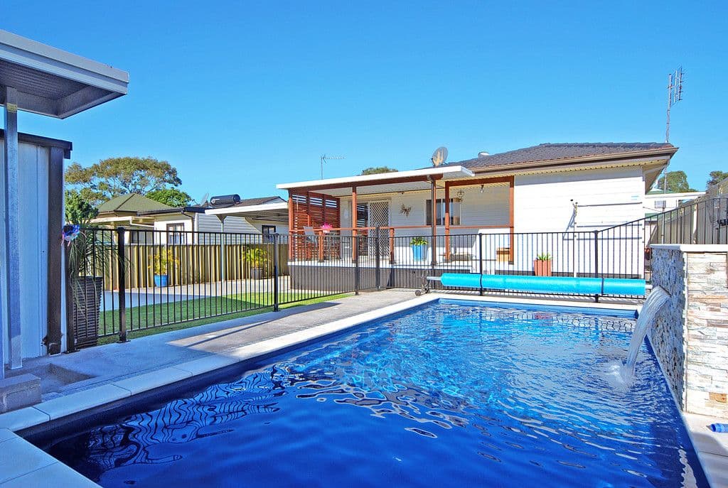 4 Carabeen Street, BARRACK HEIGHTS NSW 2528, Barrack Heights - Thumbnail 2