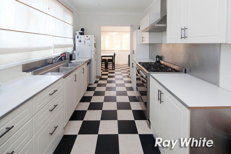70 Edward Street, Langwarrin VIC 3910, Langwarrin - Thumbnail 3