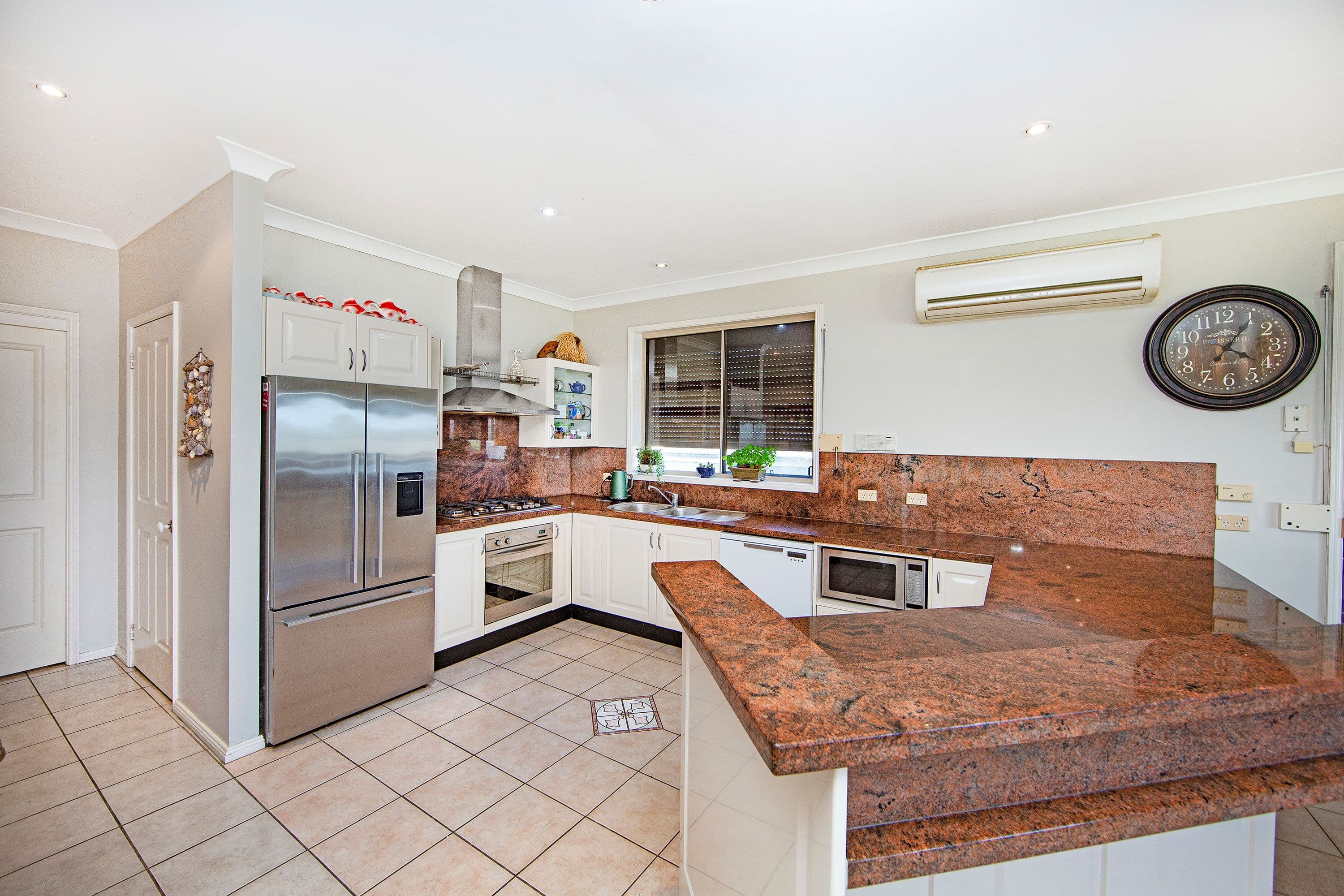 8 Wallarah Road, Gorokan NSW 2263, Gorokan - Thumbnail 4